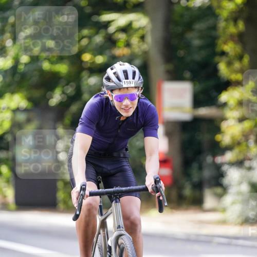 14.09.2025 - Stadtparktriathlon Michael Burmester http://msf.ph/oto/8906502 14.09.2025 13:25:00 Radfahren 1323, 1432, 1474, 1532, 1544, 1559, 1597 meine-sportfotos.de