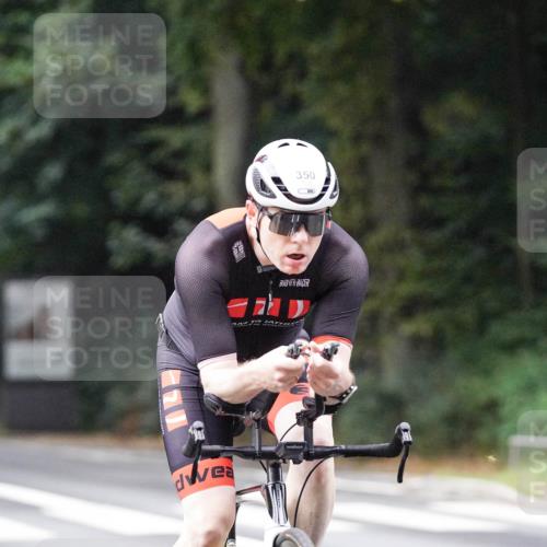 14.09.2025 - Stadtparktriathlon Michael Burmester http://msf.ph/oto/8906503 14.09.2025 09:10:07 Radfahren 311, 315, 328, 348, 350, 357, 387, 391, 413, 414 meine-sportfotos.de