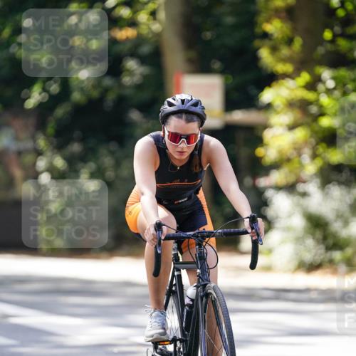 14.09.2025 - Stadtparktriathlon Michael Burmester http://msf.ph/oto/8906512 14.09.2025 13:25:05 Radfahren 1323, 1432, 1474, 1479, 1532, 1544, 1597 meine-sportfotos.de