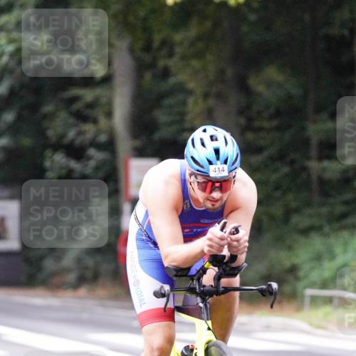14.09.2025 - Stadtparktriathlon Michael Burmester http://msf.ph/oto/8906518 14.09.2025 09:10:11 Radfahren 315, 328, 348, 350, 387, 391, 414 meine-sportfotos.de