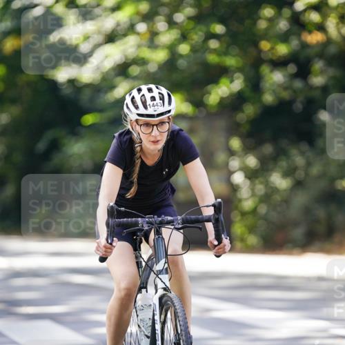 14.09.2025 - Stadtparktriathlon Michael Burmester http://msf.ph/oto/8906557 14.09.2025 13:25:27 Radfahren 1442, 1443, 1460, 1462, 1553, 1609 meine-sportfotos.de