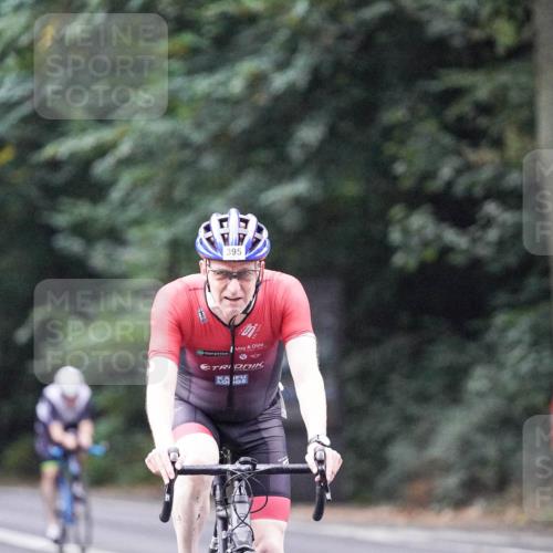 14.09.2025 - Stadtparktriathlon Michael Burmester http://msf.ph/oto/8906569 14.09.2025 09:10:41 Radfahren 303, 319, 322, 325, 367, 369, 395 meine-sportfotos.de