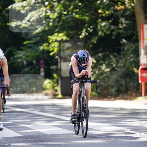 14.09.2025 - Stadtparktriathlon Michael Burmester http://msf.ph/oto/8906591 14.09.2025 13:25:53 Radfahren 1427, 1472, 1507, 1522, 1546, 1598 meine-sportfotos.de