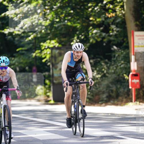 14.09.2025 - Stadtparktriathlon Michael Burmester http://msf.ph/oto/8906599 14.09.2025 13:25:54 Radfahren 1427, 1472, 1498, 1507, 1522, 1546, 1598 meine-sportfotos.de