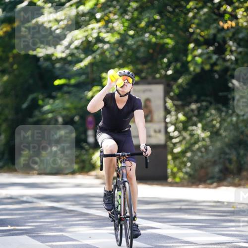 14.09.2025 - Stadtparktriathlon Michael Burmester http://msf.ph/oto/8906655 14.09.2025 13:26:46 Radfahren 1448, 1494, 1558, 1589 meine-sportfotos.de