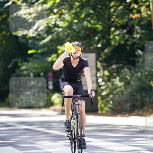 14.09.2025 - Stadtparktriathlon Michael Burmester http://msf.ph/oto/8906657 14.09.2025 13:26:46 Radfahren 1448, 1494, 1558, 1589 meine-sportfotos.de