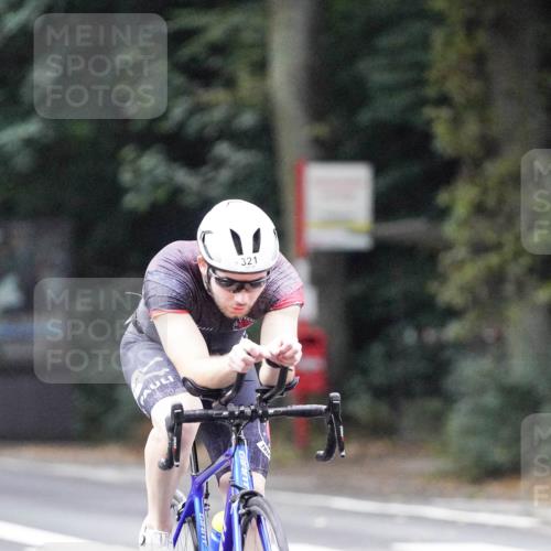 14.09.2025 - Stadtparktriathlon Michael Burmester http://msf.ph/oto/8906677 14.09.2025 09:11:24 Radfahren 312, 313, 321, 378, 405, 416, 423, 436 meine-sportfotos.de