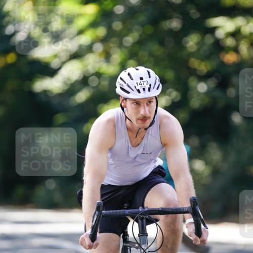 14.09.2025 - Stadtparktriathlon Michael Burmester http://msf.ph/oto/8906750 14.09.2025 13:27:37 Radfahren 1473, 1508, 1576 meine-sportfotos.de