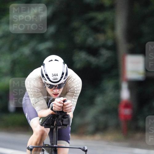 14.09.2025 - Stadtparktriathlon Michael Burmester http://msf.ph/oto/8906753 14.09.2025 09:12:31 Radfahren 344, 374, 431, 480 meine-sportfotos.de