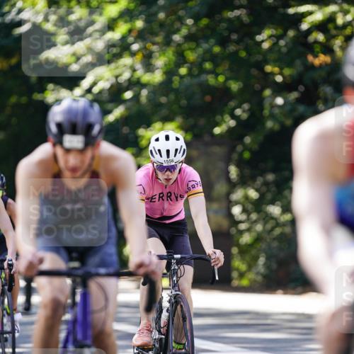 14.09.2025 - Stadtparktriathlon Michael Burmester http://msf.ph/oto/8906758 14.09.2025 13:27:50 Radfahren 1476, 1556, 1579, 1596, 1603, 1618 meine-sportfotos.de