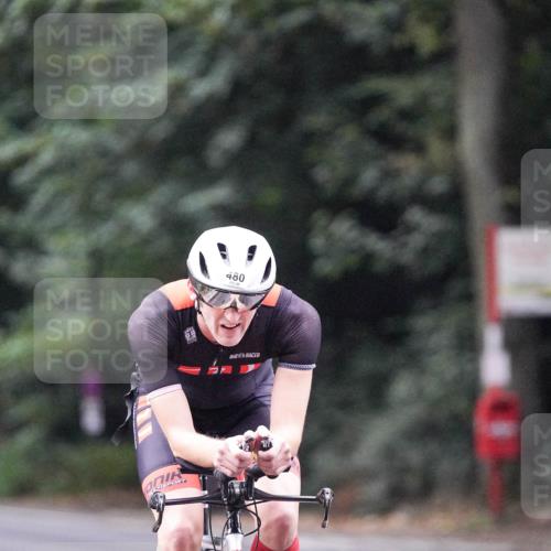 14.09.2025 - Stadtparktriathlon Michael Burmester http://msf.ph/oto/8906760 14.09.2025 09:12:35 Radfahren 344, 374, 422, 431, 480 meine-sportfotos.de