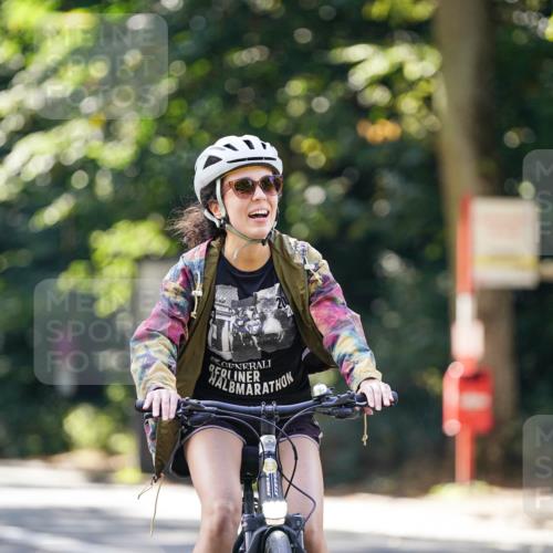 14.09.2025 - Stadtparktriathlon Michael Burmester http://msf.ph/oto/8906774 14.09.2025 13:28:09 Radfahren 1422, 1538 meine-sportfotos.de