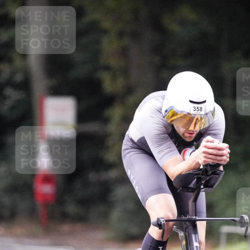 14.09.2025 - Stadtparktriathlon Michael Burmester http://msf.ph/oto/8906788 14.09.2025 09:13:01 Radfahren 306, 314, 358 meine-sportfotos.de