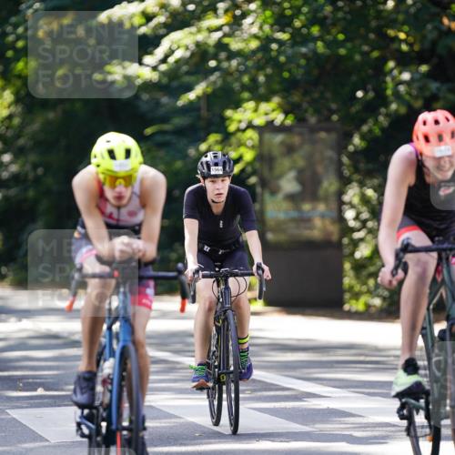 14.09.2025 - Stadtparktriathlon Michael Burmester http://msf.ph/oto/8906827 14.09.2025 13:28:56 Radfahren 1437, 1465, 1530, 1552, 1564, 1614 meine-sportfotos.de