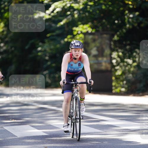 14.09.2025 - Stadtparktriathlon Michael Burmester http://msf.ph/oto/8906835 14.09.2025 13:28:59 Radfahren 1437, 1465, 1530, 1552, 1564, 1614 meine-sportfotos.de