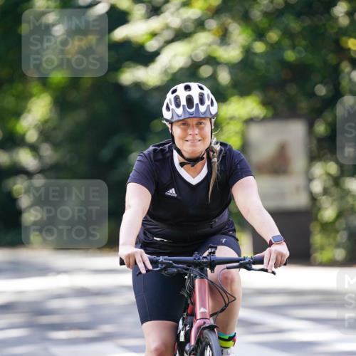 14.09.2025 - Stadtparktriathlon Michael Burmester http://msf.ph/oto/8906842 14.09.2025 13:29:02 Radfahren 1437, 1465, 1525, 1530, 1552, 1564, 1614 meine-sportfotos.de