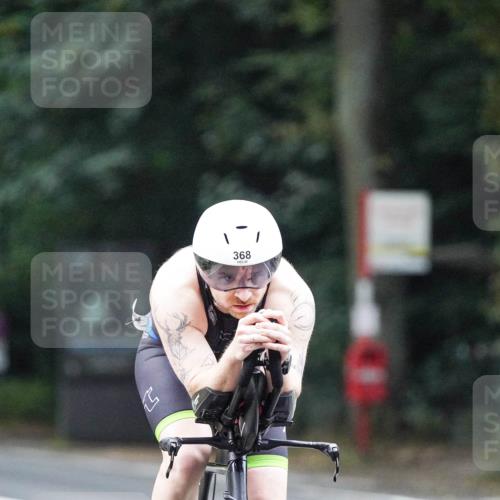 14.09.2025 - Stadtparktriathlon Michael Burmester http://msf.ph/oto/8906849 14.09.2025 09:13:59 Radfahren 366, 368, 419 meine-sportfotos.de