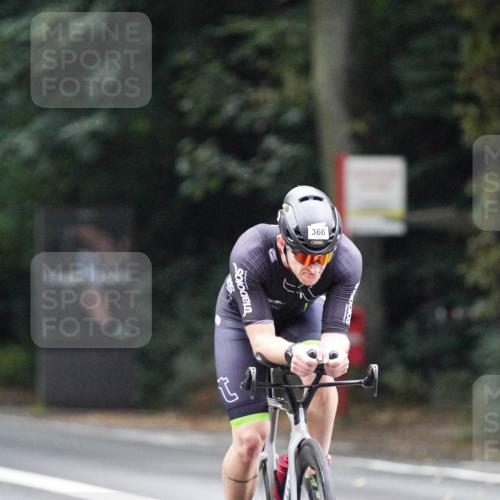 14.09.2025 - Stadtparktriathlon Michael Burmester http://msf.ph/oto/8906859 14.09.2025 09:14:03 Radfahren 333, 366, 368, 419 meine-sportfotos.de