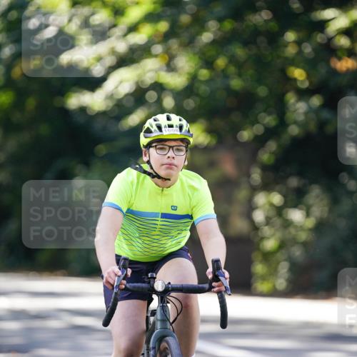 14.09.2025 - Stadtparktriathlon Michael Burmester http://msf.ph/oto/8906862 14.09.2025 13:29:21 Radfahren 1536, 1608 meine-sportfotos.de