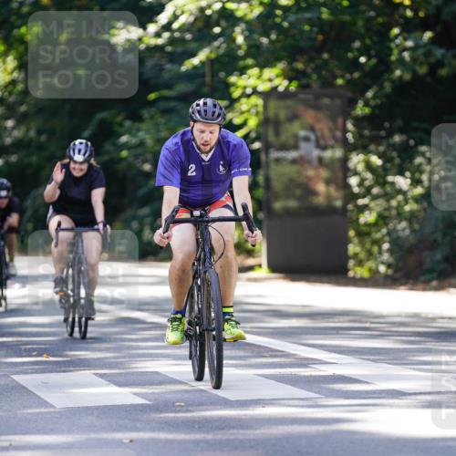 14.09.2025 - Stadtparktriathlon Michael Burmester http://msf.ph/oto/8906881 14.09.2025 13:29:44 Radfahren 1434, 1435, 1483, 1528, 1610 meine-sportfotos.de