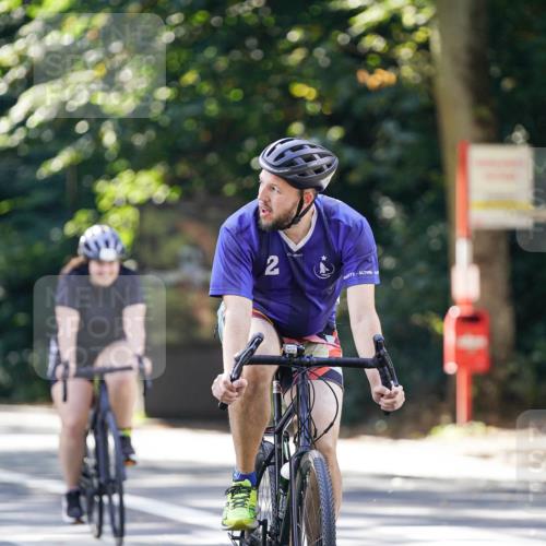 14.09.2025 - Stadtparktriathlon Michael Burmester http://msf.ph/oto/8906885 14.09.2025 13:29:45 Radfahren 1434, 1435, 1483, 1528, 1610 meine-sportfotos.de