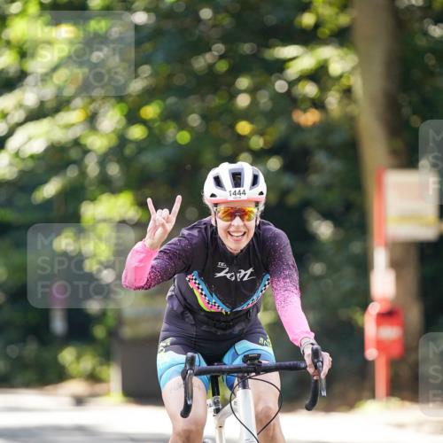 14.09.2025 - Stadtparktriathlon Michael Burmester http://msf.ph/oto/8906917 14.09.2025 13:30:05 Radfahren 1444, 1452, 1468, 1481 meine-sportfotos.de