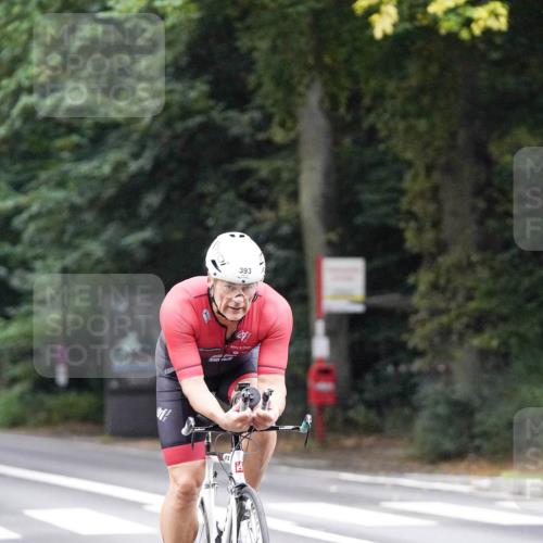 14.09.2025 - Stadtparktriathlon Michael Burmester http://msf.ph/oto/8906923 14.09.2025 09:14:55 Radfahren 339, 353, 383, 393, 400, 473 meine-sportfotos.de