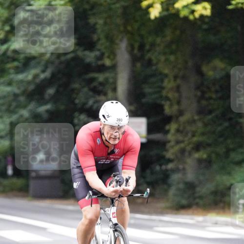 14.09.2025 - Stadtparktriathlon Michael Burmester http://msf.ph/oto/8906925 14.09.2025 09:14:55 Radfahren 339, 353, 383, 393, 400, 473 meine-sportfotos.de