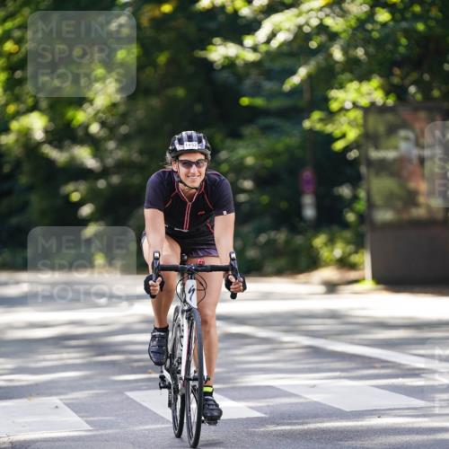 14.09.2025 - Stadtparktriathlon Michael Burmester http://msf.ph/oto/8906931 14.09.2025 13:30:11 Radfahren 1444, 1452, 1471, 1481 meine-sportfotos.de