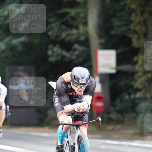 14.09.2025 - Stadtparktriathlon Michael Burmester http://msf.ph/oto/8906932 14.09.2025 09:15:02 Radfahren 353, 362, 365, 383, 400, 430 meine-sportfotos.de