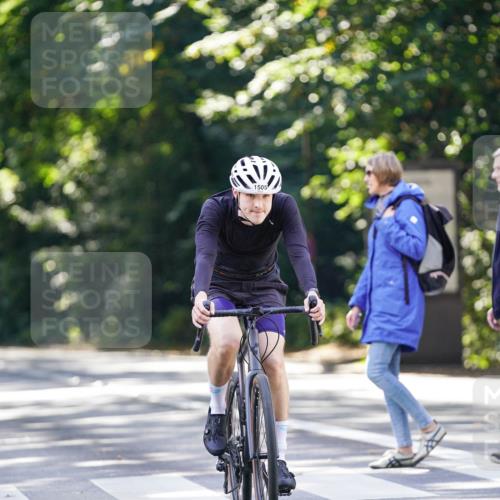 14.09.2025 - Stadtparktriathlon Michael Burmester http://msf.ph/oto/8906945 14.09.2025 13:30:26 Radfahren 1463, 1505 meine-sportfotos.de