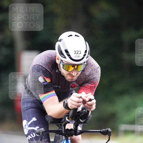 14.09.2025 - Stadtparktriathlon Michael Burmester http://msf.ph/oto/8906964 14.09.2025 09:15:20 Radfahren 323, 341, 349, 352, 375, 410 meine-sportfotos.de