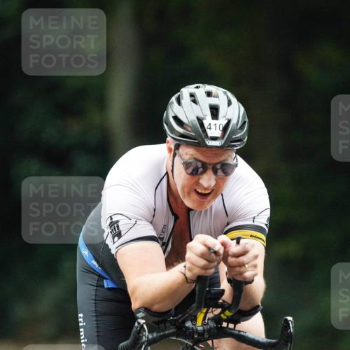 14.09.2025 - Stadtparktriathlon Michael Burmester http://msf.ph/oto/8906968 14.09.2025 09:15:23 Radfahren 323, 341, 349, 379, 410 meine-sportfotos.de