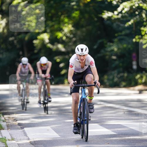14.09.2025 - Stadtparktriathlon Michael Burmester http://msf.ph/oto/8906984 14.09.2025 13:31:08 Radfahren 1451, 1543, 1545, 1551, 1584, 1599 meine-sportfotos.de