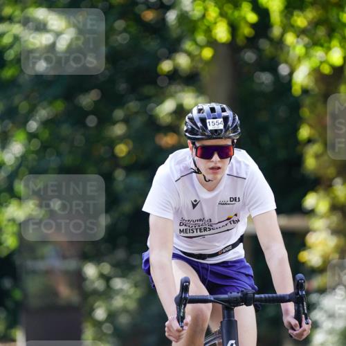 14.09.2025 - Stadtparktriathlon Michael Burmester http://msf.ph/oto/8907027 14.09.2025 13:31:53 Radfahren 1331, 1423, 1477, 1488, 1535, 1554 meine-sportfotos.de