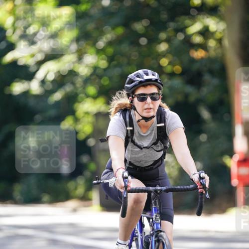 14.09.2025 - Stadtparktriathlon Michael Burmester http://msf.ph/oto/8907029 14.09.2025 13:31:54 Radfahren 1331, 1423, 1477, 1488, 1535, 1554 meine-sportfotos.de