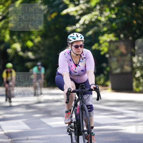 14.09.2025 - Stadtparktriathlon Michael Burmester http://msf.ph/oto/8907033 14.09.2025 13:31:55 Radfahren 1331, 1423, 1477, 1488, 1535, 1554 meine-sportfotos.de