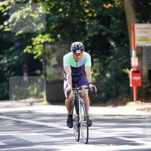 14.09.2025 - Stadtparktriathlon Michael Burmester http://msf.ph/oto/8907041 14.09.2025 13:31:58 Radfahren 1331, 1423, 1488, 1523, 1535, 1554 meine-sportfotos.de