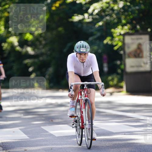 14.09.2025 - Stadtparktriathlon Michael Burmester http://msf.ph/oto/8907050 14.09.2025 13:32:03 Radfahren 1331, 1488, 1491, 1523, 1535, 1593 meine-sportfotos.de