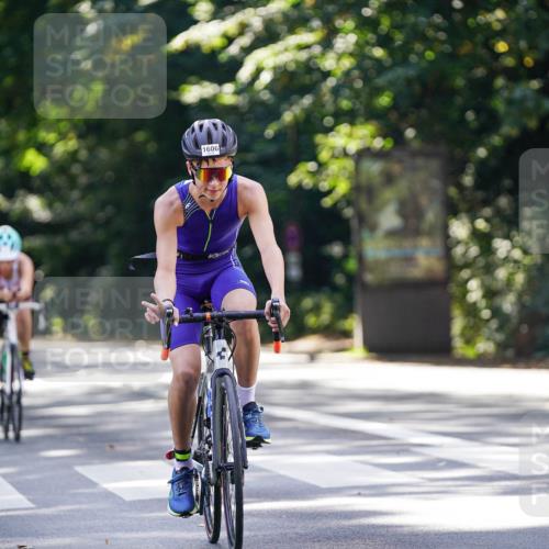 14.09.2025 - Stadtparktriathlon Michael Burmester http://msf.ph/oto/8907060 14.09.2025 13:32:12 Radfahren 1491, 1496, 1570, 1593, 1606 meine-sportfotos.de