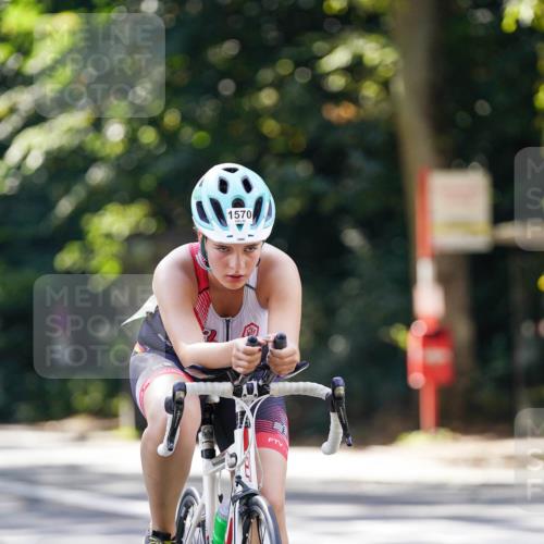 14.09.2025 - Stadtparktriathlon Michael Burmester http://msf.ph/oto/8907070 14.09.2025 13:32:14 Radfahren 1496, 1546, 1570, 1593, 1606 meine-sportfotos.de