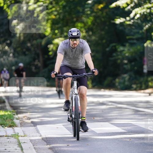 14.09.2025 - Stadtparktriathlon Michael Burmester http://msf.ph/oto/8907074 14.09.2025 13:32:18 Radfahren 1496, 1518, 1546, 1570, 1606 meine-sportfotos.de