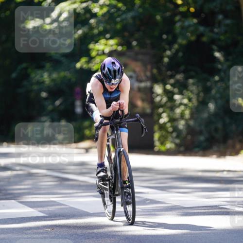 14.09.2025 - Stadtparktriathlon Michael Burmester http://msf.ph/oto/8907080 14.09.2025 13:32:21 Radfahren 1496, 1518, 1546 meine-sportfotos.de