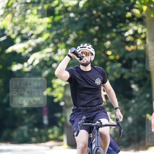 14.09.2025 - Stadtparktriathlon Michael Burmester http://msf.ph/oto/8907090 14.09.2025 13:32:24 Radfahren 1475, 1496, 1518, 1546, 1561 meine-sportfotos.de