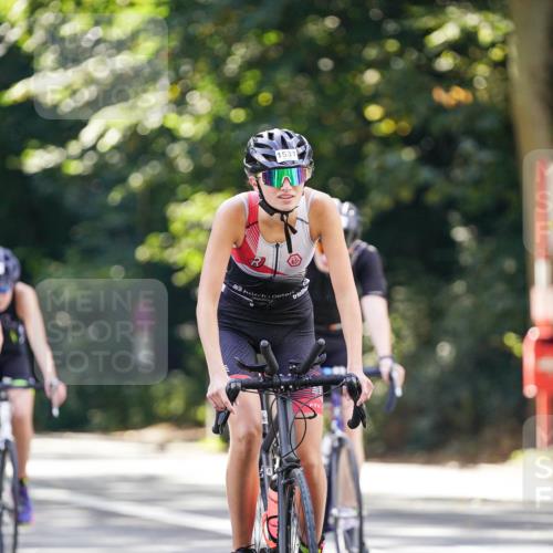 14.09.2025 - Stadtparktriathlon Michael Burmester http://msf.ph/oto/8907107 14.09.2025 13:32:44 Radfahren 1531, 1541, 1544, 1557, 1559, 1563, 1597 meine-sportfotos.de