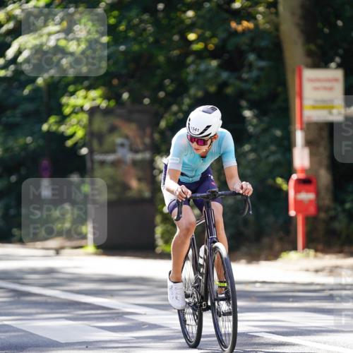 14.09.2025 - Stadtparktriathlon Michael Burmester http://msf.ph/oto/8907114 14.09.2025 13:32:48 Radfahren 1531, 1541, 1544, 1557, 1559, 1563, 1615 meine-sportfotos.de