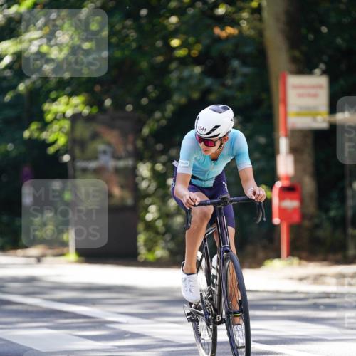 14.09.2025 - Stadtparktriathlon Michael Burmester http://msf.ph/oto/8907115 14.09.2025 13:32:48 Radfahren 1531, 1541, 1544, 1557, 1559, 1563, 1615 meine-sportfotos.de