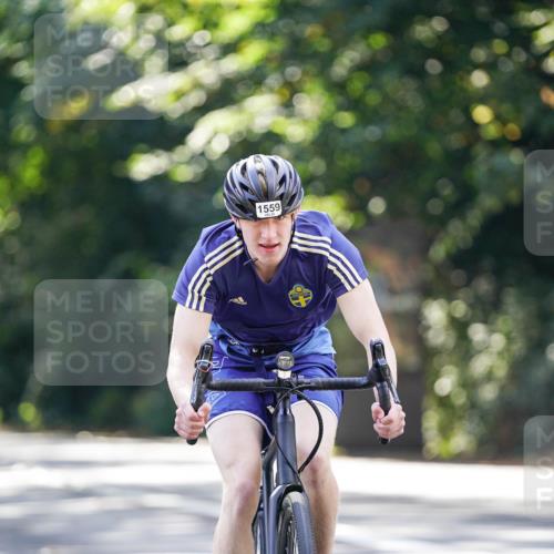 14.09.2025 - Stadtparktriathlon Michael Burmester http://msf.ph/oto/8907118 14.09.2025 13:32:50 Radfahren 1531, 1541, 1544, 1557, 1559, 1563, 1615 meine-sportfotos.de
