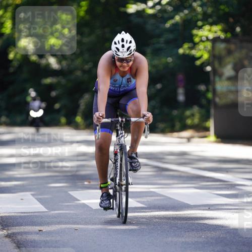 14.09.2025 - Stadtparktriathlon Michael Burmester http://msf.ph/oto/8907122 14.09.2025 13:32:53 Radfahren 1541, 1559, 1563, 1615 meine-sportfotos.de