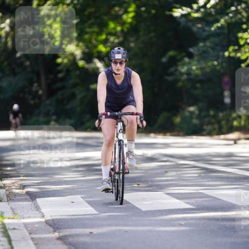 14.09.2025 - Stadtparktriathlon Michael Burmester http://msf.ph/oto/8907126 14.09.2025 13:33:01 Radfahren 1432, 1615 meine-sportfotos.de